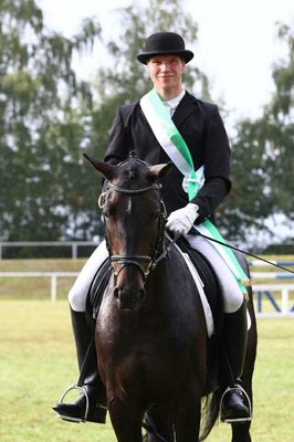 Winner in 2012 ! Ideal amateur or young rider horse